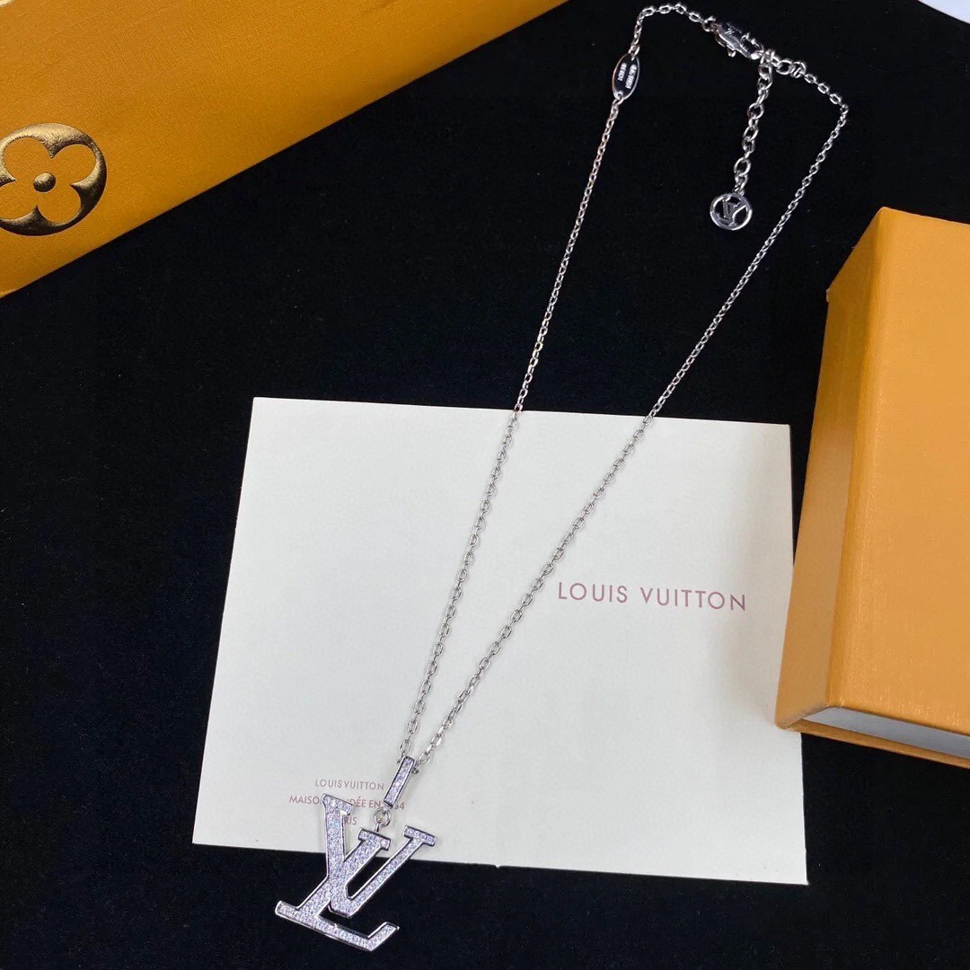 Louis Vuitton Necklaces